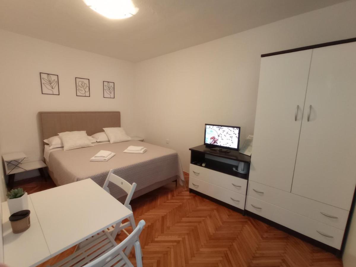 Dariana Apartamento Makarska Exterior foto