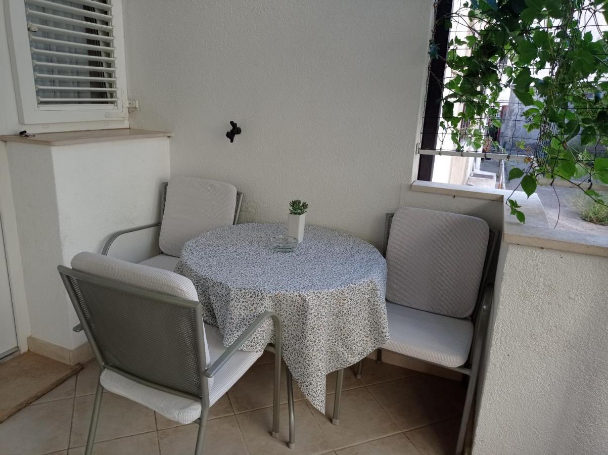 Dariana Apartamento Makarska Exterior foto