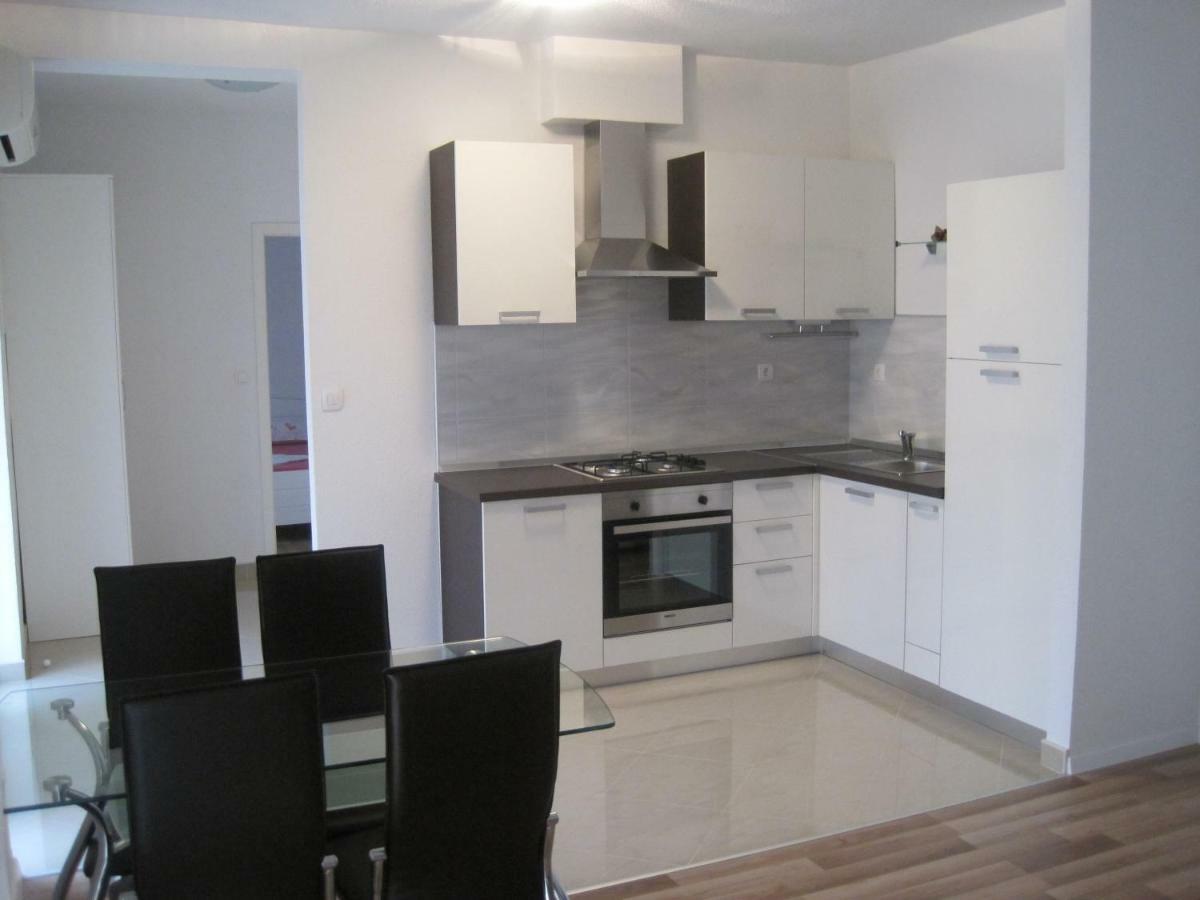 Dariana Apartamento Makarska Exterior foto