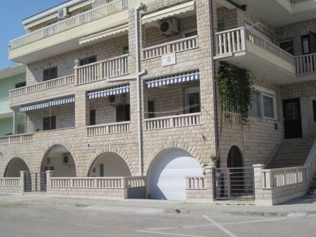 Dariana Apartamento Makarska Exterior foto